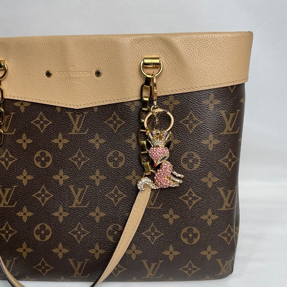 Fabulous rhinestone articulating head tail fox foxy crown crystal bag charm key - Picture 4 of 6